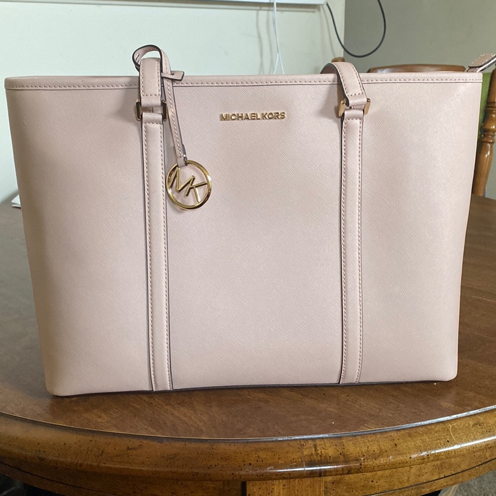 Michael Kors oversized bag